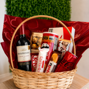 Cesta Namorados com vinho
